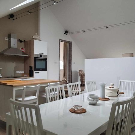 Gite Rural 3 Epis "Aux Pieds Des Ar'Den" - Chambre 1 Isolee Et Chambre 2 Dans Hall De Nuit - 34 Rue Du Chateau A 5564 Wanlin - 4 Adultes Et 2 Enfants Houyet Exteriör bild
