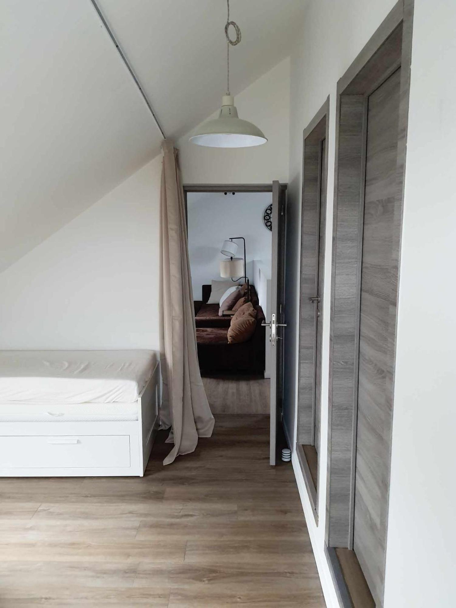 Gite Rural 3 Epis "Aux Pieds Des Ar'Den" - Chambre 1 Isolee Et Chambre 2 Dans Hall De Nuit - 34 Rue Du Chateau A 5564 Wanlin - 4 Adultes Et 2 Enfants Houyet Exteriör bild