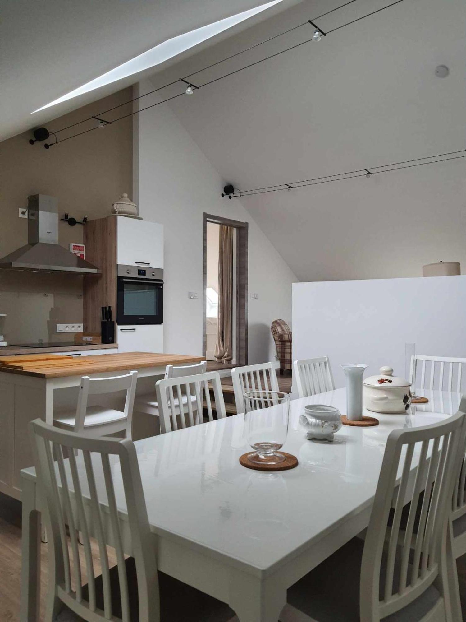 Gite Rural 3 Epis "Aux Pieds Des Ar'Den" - Chambre 1 Isolee Et Chambre 2 Dans Hall De Nuit - 34 Rue Du Chateau A 5564 Wanlin - 4 Adultes Et 2 Enfants Houyet Exteriör bild